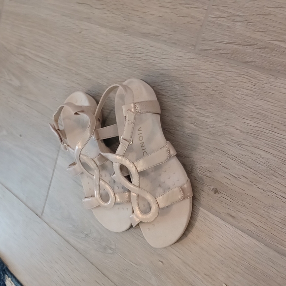 Vionic Orthotic Strappy Jodie Rose Gold Sandal - Picture 15 of 16